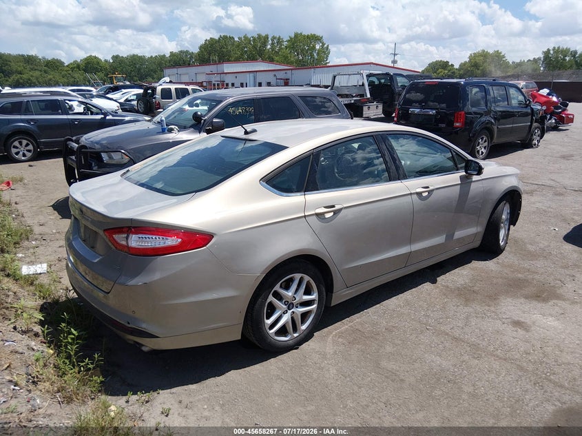 2015 FORD FUSION auction photo 4
