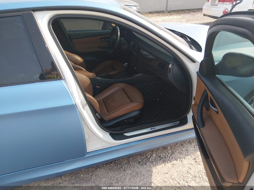 2010 BMW 335I — zdjęcie 5