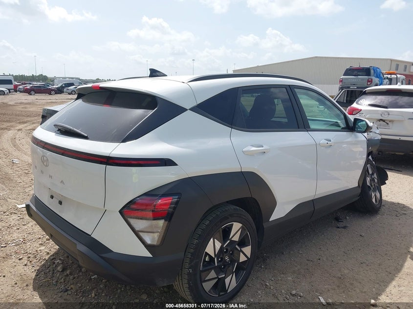 2024 HYUNDAI KONA SEL — Photo 4