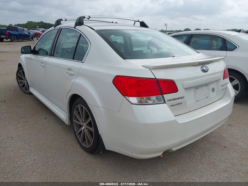 2013 SUBARU LEGACY auction photo 3