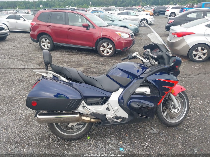 2004 HONDA ST1300 — zdjęcie 5