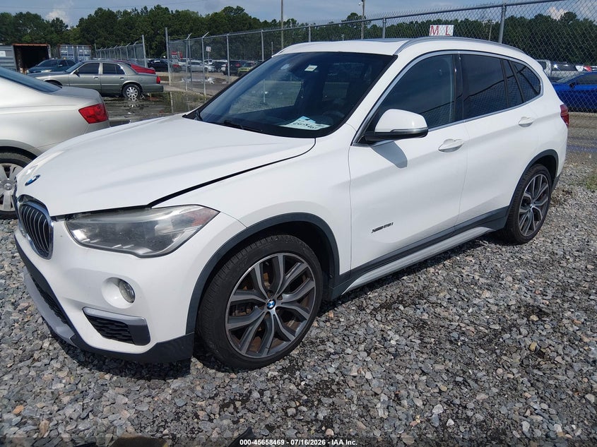 AtlanticExpress - BMW X1