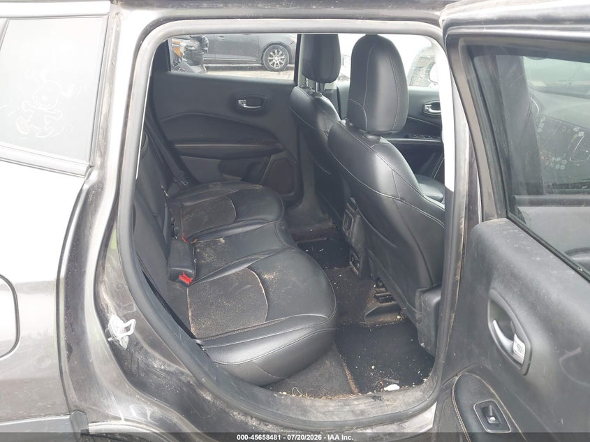 2019 JEEP COMPASS auction photo 8