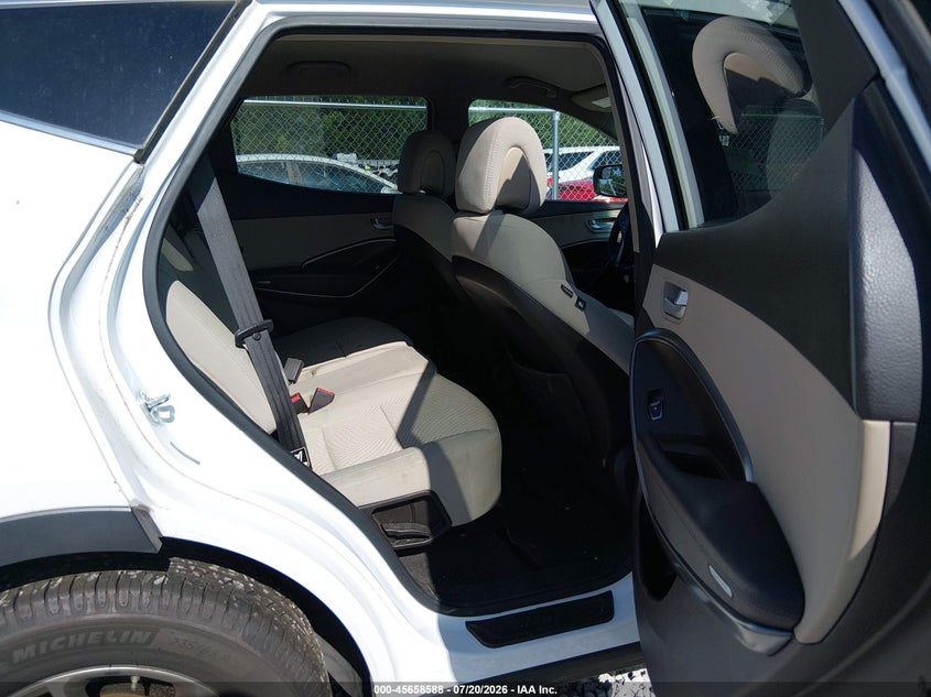 2017 Hyundai Santa Fe Sport 2.4L VIN: 5NMZU3LBXHH002800 Lot: 45658588