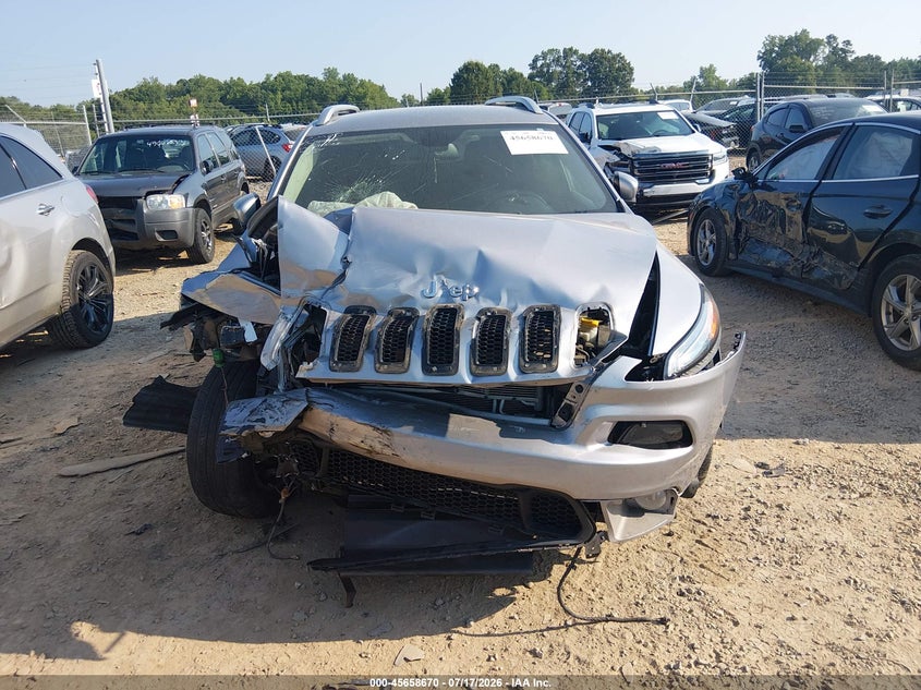 2018 Jeep Cherokee Latitude Fwd VIN: 1C4PJLCB4JD531528 Lot: 45658670