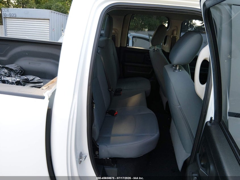 2019 RAM 1500 CLASSIC auction photo 8