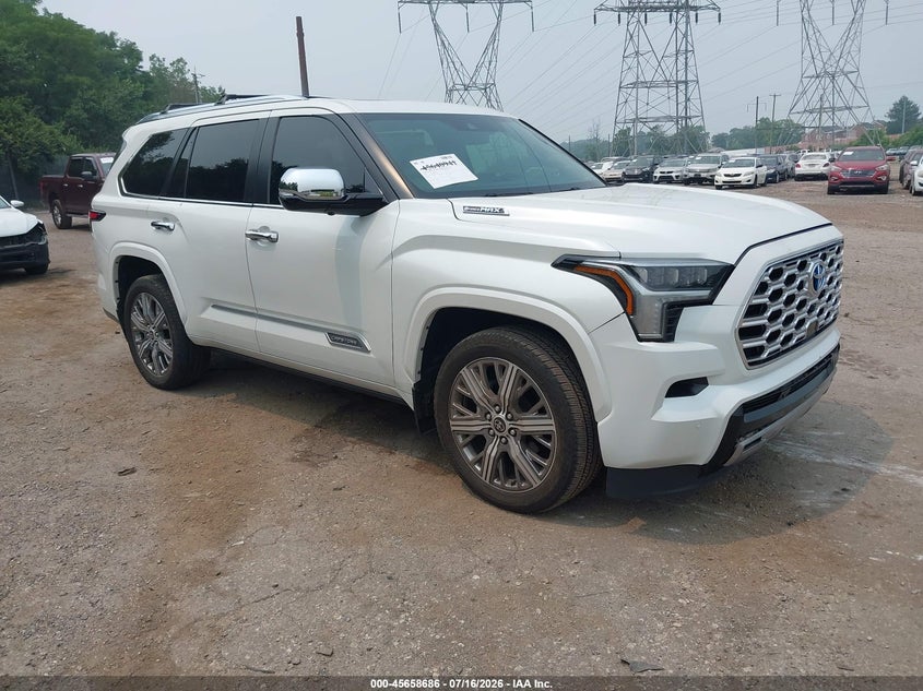 7SVAAABA9PX018761 TOYOTA SEQUOIA Photo 1