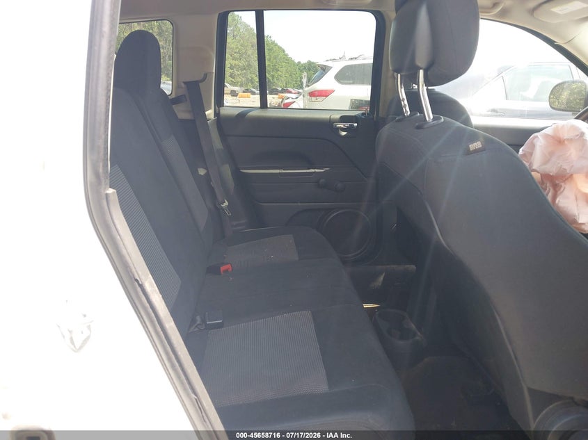 2014 JEEP COMPASS auction photo 8