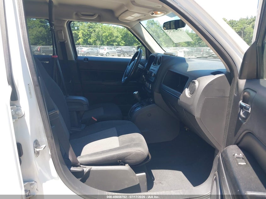 2012 JEEP PATRIOT auction photo 5