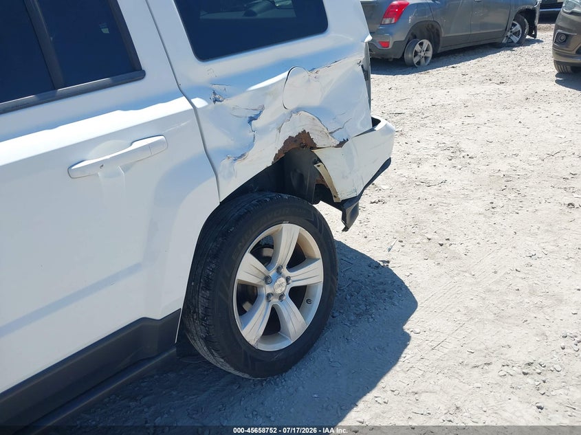 2012 JEEP PATRIOT auction photo 6