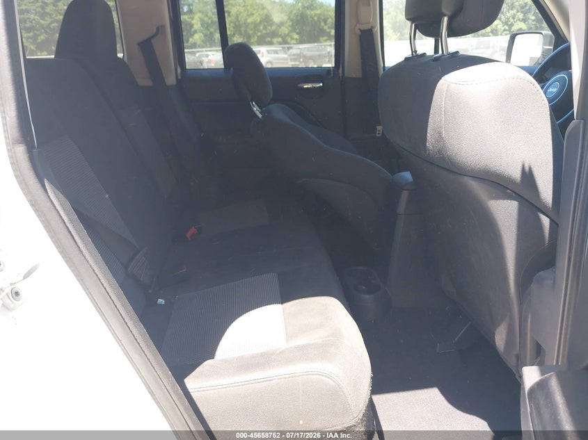 2012 JEEP PATRIOT auction photo 8