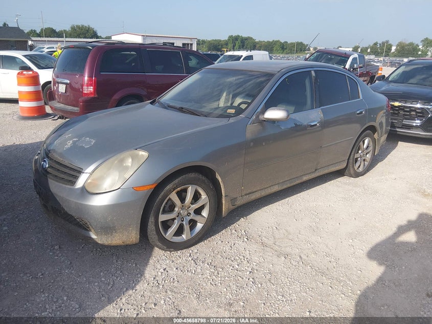 2005 INFINITI G35X auction photo 2