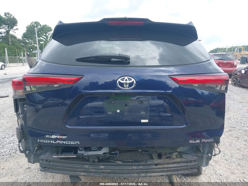 TOYOTA HIGHLANDER - zdjęcie 16