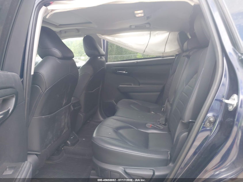 TOYOTA HIGHLANDER - zdjęcie 8