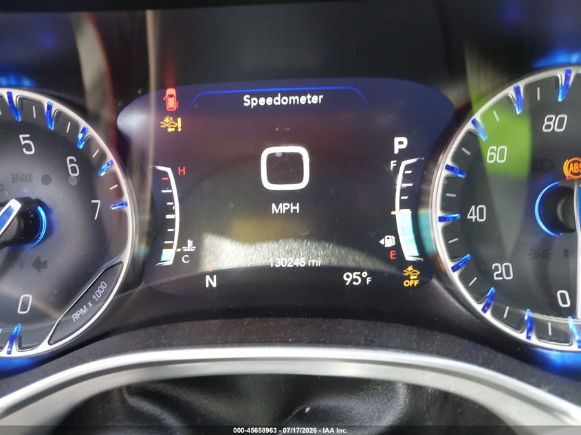 2019 CHRYSLER PACIFICA auction photo 7