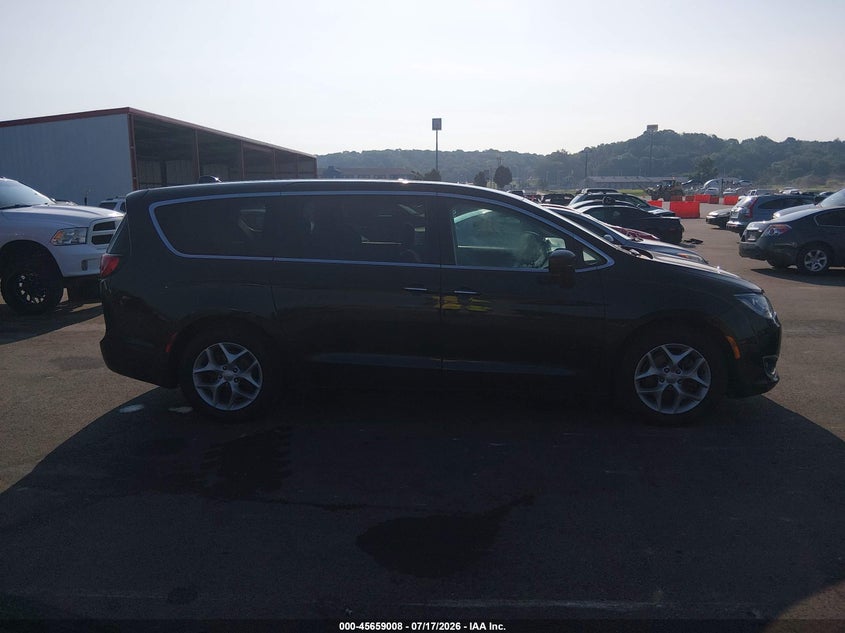 2019 Chrysler Pacifica Touring Plus VIN: 2C4RC1FG7KR525624 Lot: 45659008