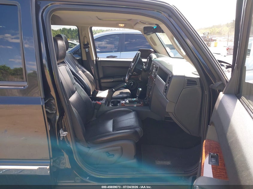 2010 JEEP COMMANDER SPORT UTILITY VEHICLE 5.7L V-8 VVT, 357HP