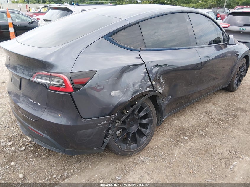 2021 Tesla Model Y Long Range Dual Motor All-Wheel Drive VIN: 5YJYGAEE5MF136656 Lot: 45659077