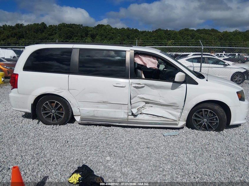 2016 Dodge Grand Caravan R/T VIN: 2C4RDGEG9GR116078 Lot: 45659102