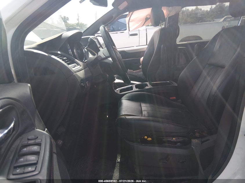 2016 Dodge Grand Caravan R/T VIN: 2C4RDGEG9GR116078 Lot: 45659102