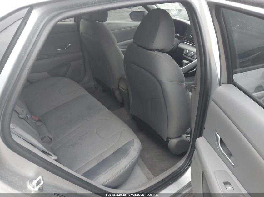 2021 HYUNDAI ELANTRA auction photo 8