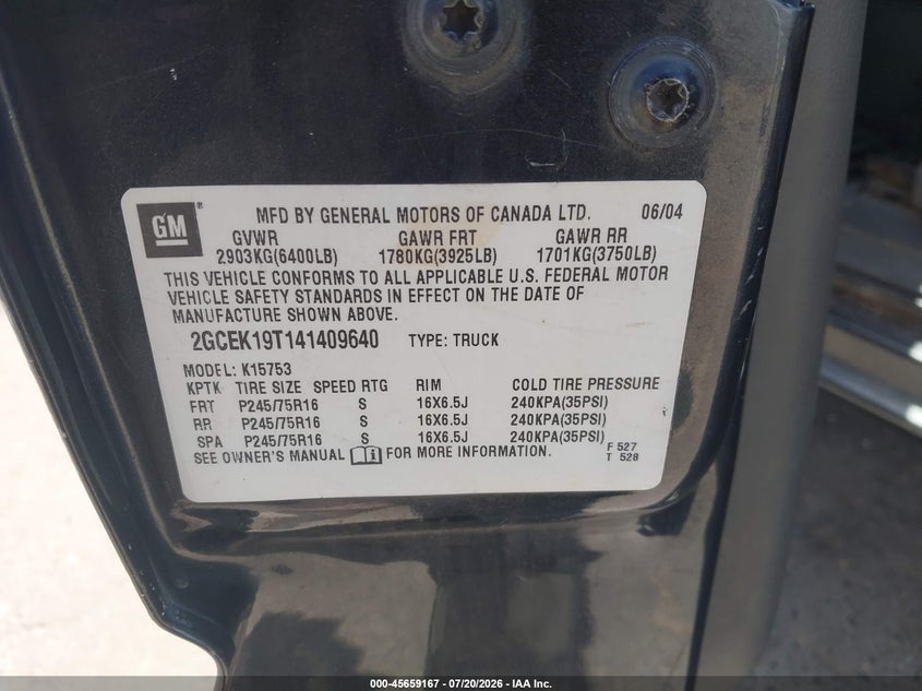 2004 CHEVROLET SILVERADO PICKUP 5.3L V-8 295HP