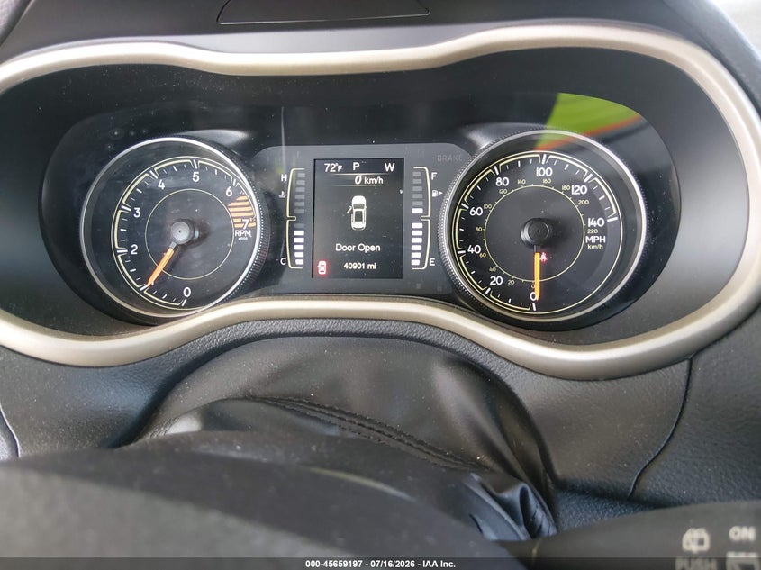 2018 JEEP CHEROKEE auction photo 7
