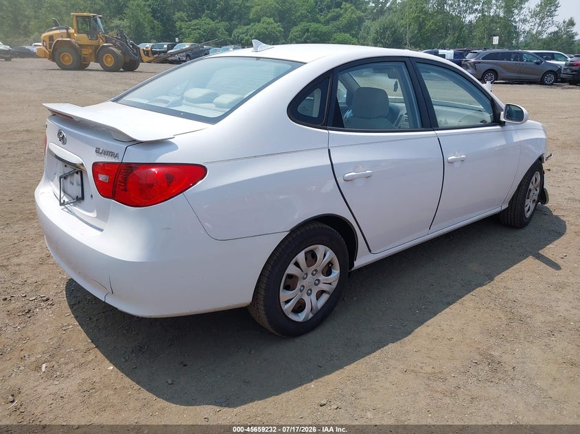 2010 HYUNDAI ELANTRA auction photo 4