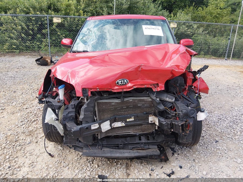 2018 Kia Soul + VIN: KNDJP3A53J7504725 Lot: 45659276