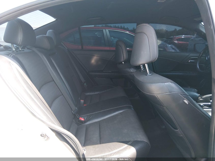 2016 HONDA ACCORD auction photo 8