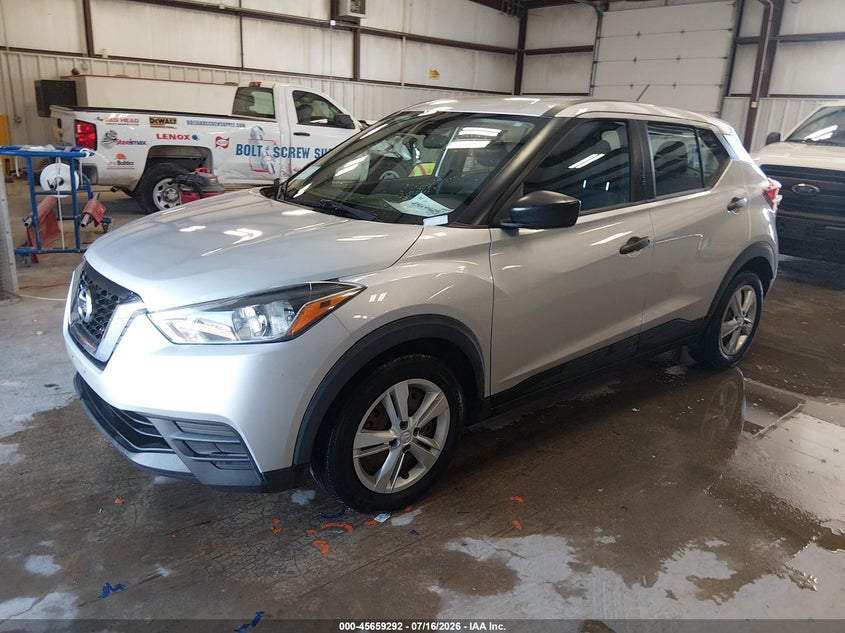 2020 NISSAN KICKS auction photo 2