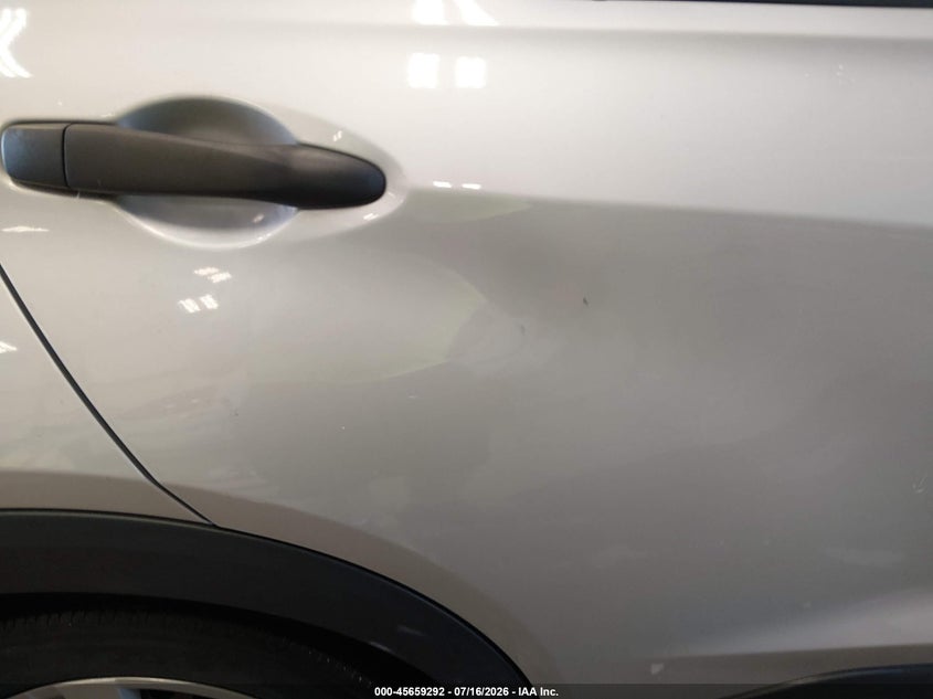 2020 NISSAN KICKS auction photo 6