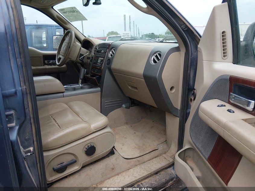 2005 FORD F-150 auction photo 5