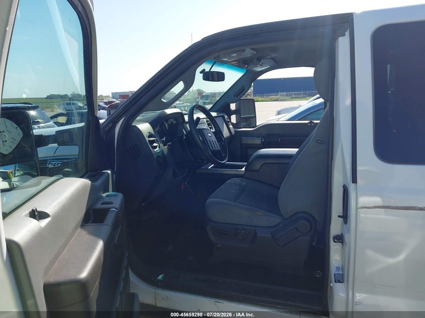 2015 FORD F-250 auction photo 5