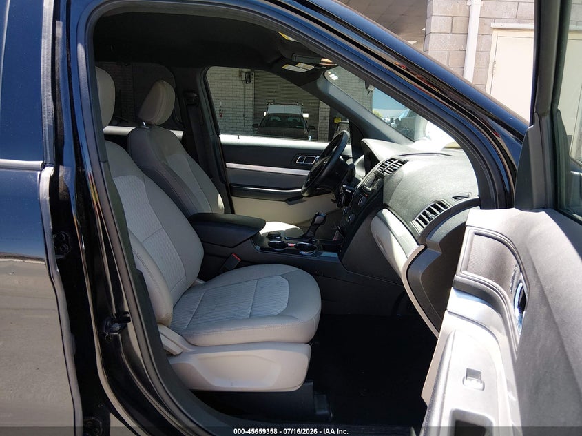2018 FORD EXPLORER auction photo 5