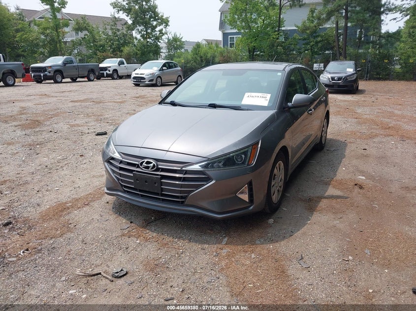 2019 Hyundai Elantra Se 5NPD74LF2KH490662 photo 1