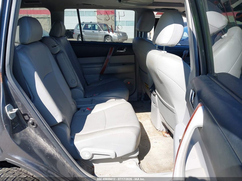 2008 TOYOTA HIGHLANDER auction photo 8