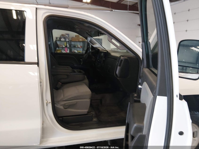 2017 CHEVROLET SILVERADO 2500HD auction photo 5