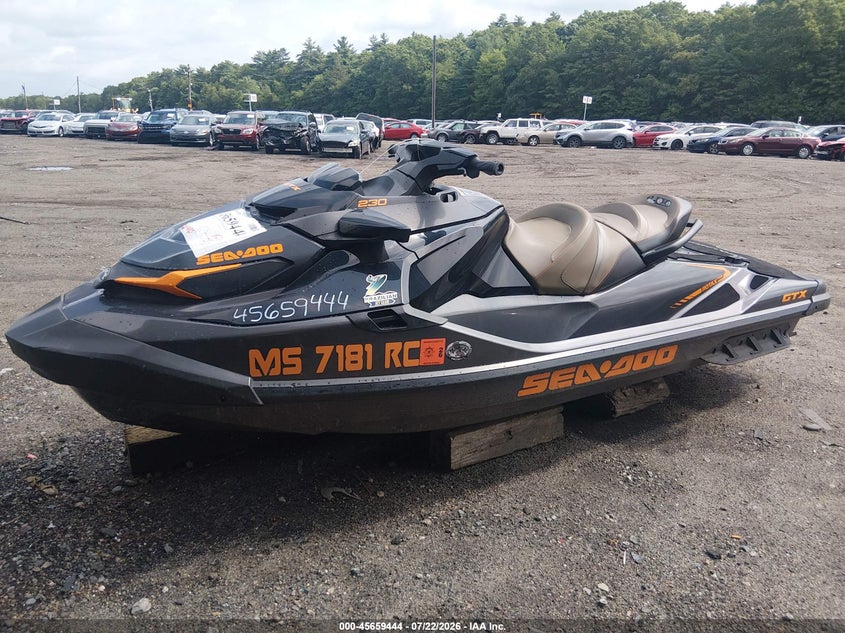 2022 SEADOO SEADOO auction photo 2