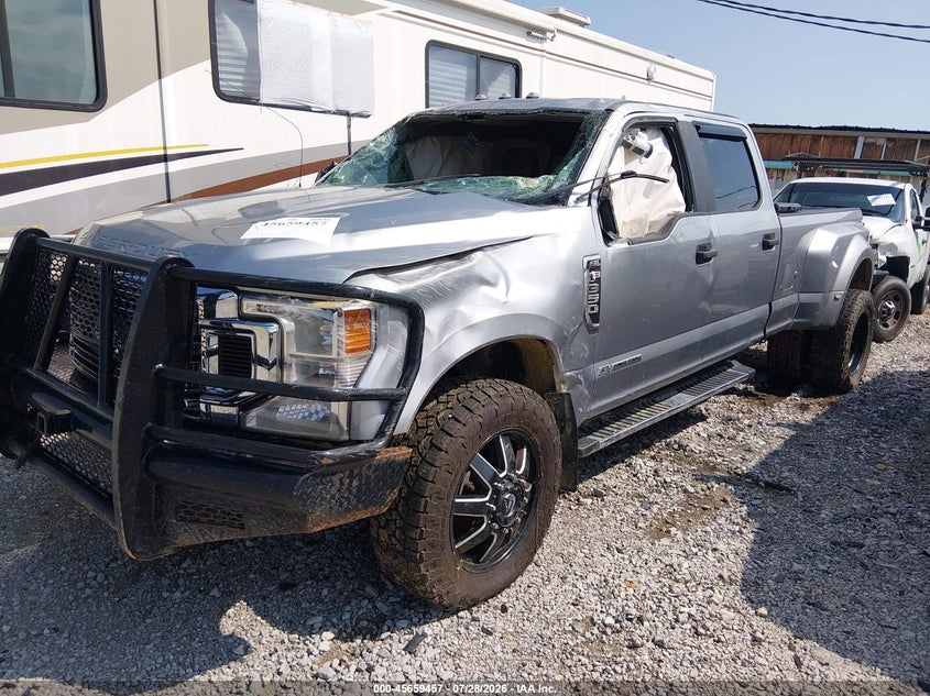 2020 FORD F-350 auction photo 2