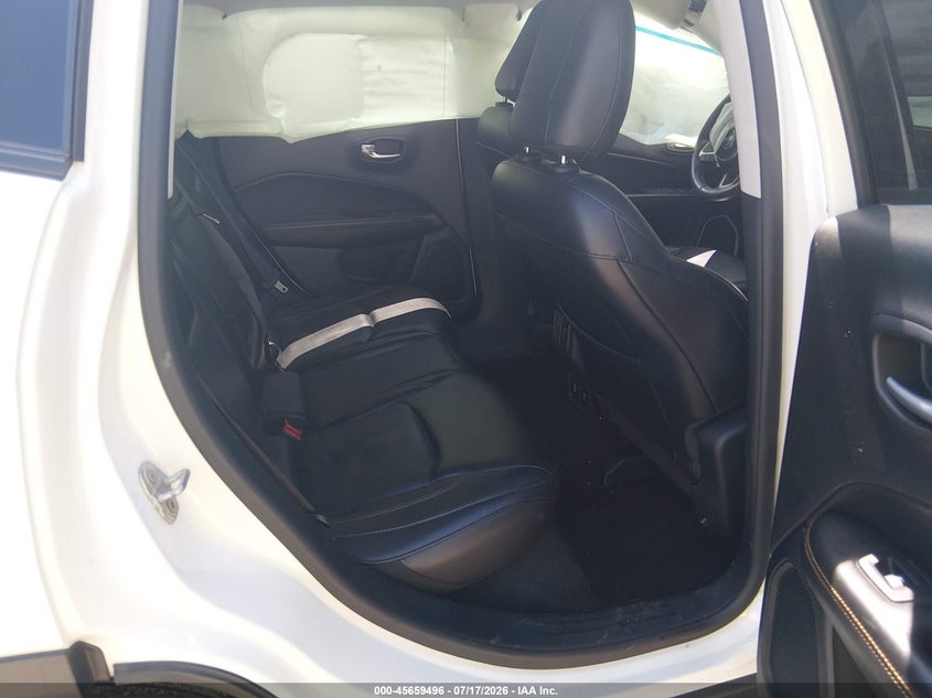 2018 Jeep Compass Limited 4X4 VIN: 3C4NJDCB0JT231993 Lot: 45659496