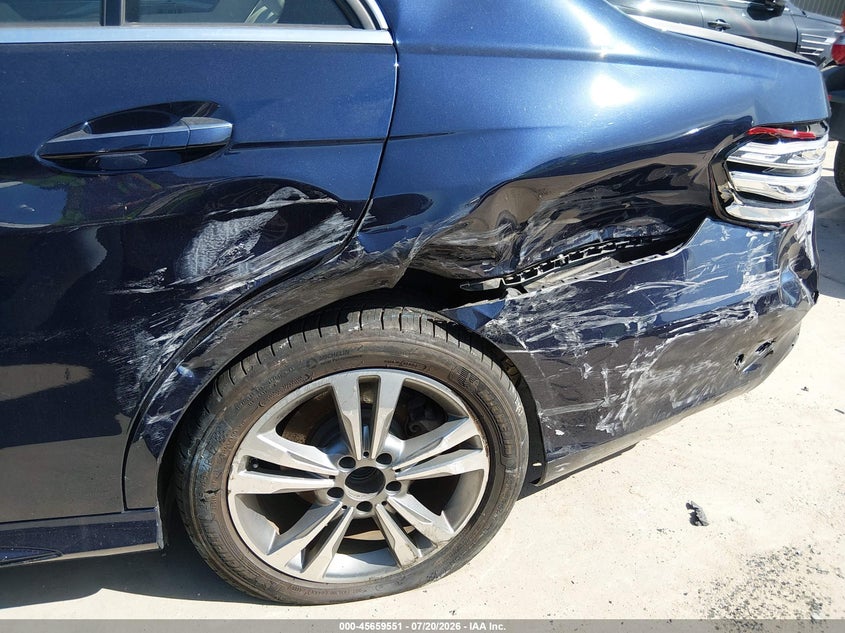 2016 Mercedes-Benz E 350 VIN: WDDHF5KBXGB177303 Lot: 45659551