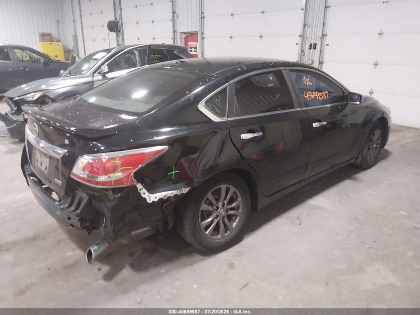 2015 NISSAN ALTIMA auction photo 4