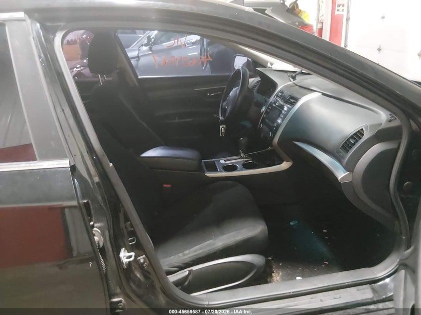 2015 NISSAN ALTIMA auction photo 5