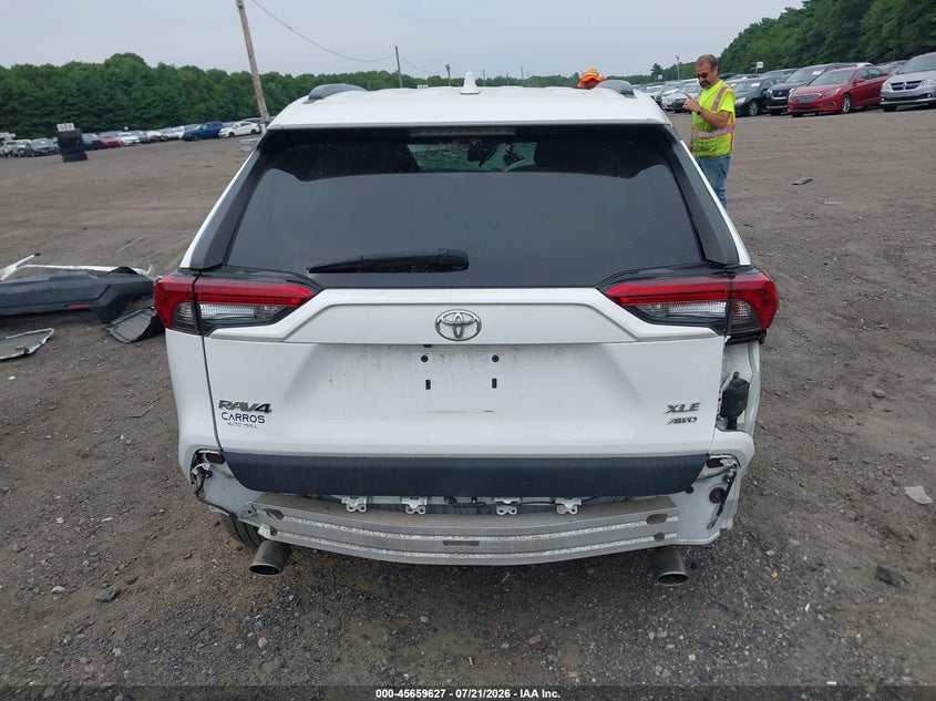 TOYOTA RAV4 - zdjęcie 14