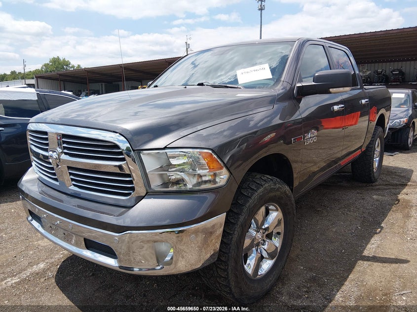 2015 RAM 1500 auction photo 2