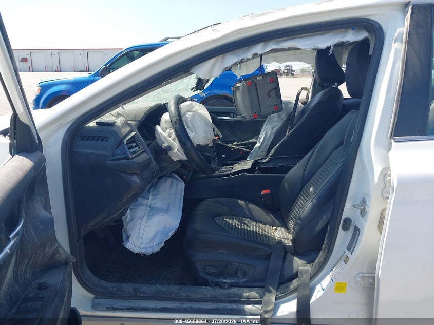 2023 TOYOTA CAMRY auction photo 5