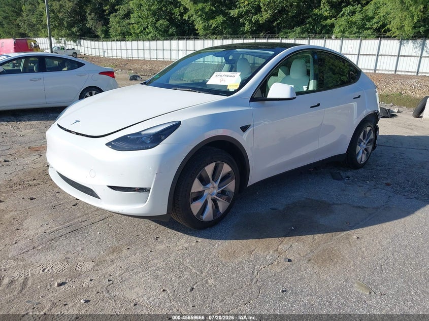 TESLA MODEL Y - zdjęcie 2