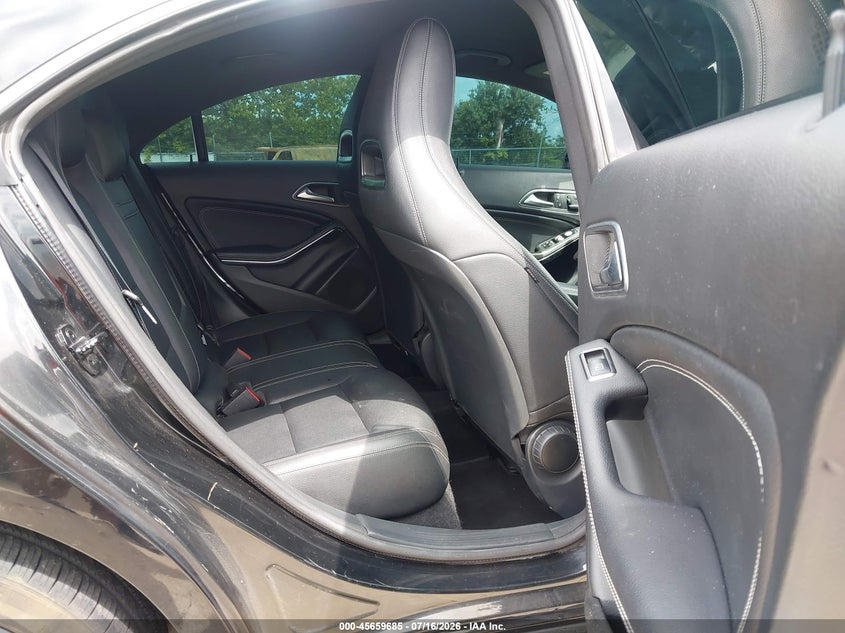 2016 MERCEDES-BENZ CLA 250 auction photo 8