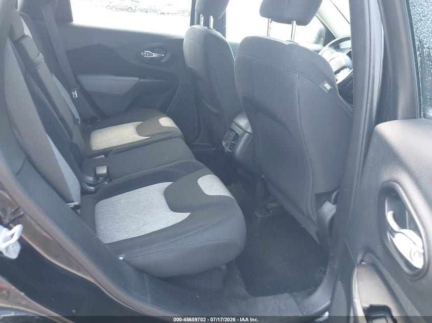 2014 Jeep Cherokee Latitude VIN: 1C4PJLCS5EW117183 Lot: 45659702